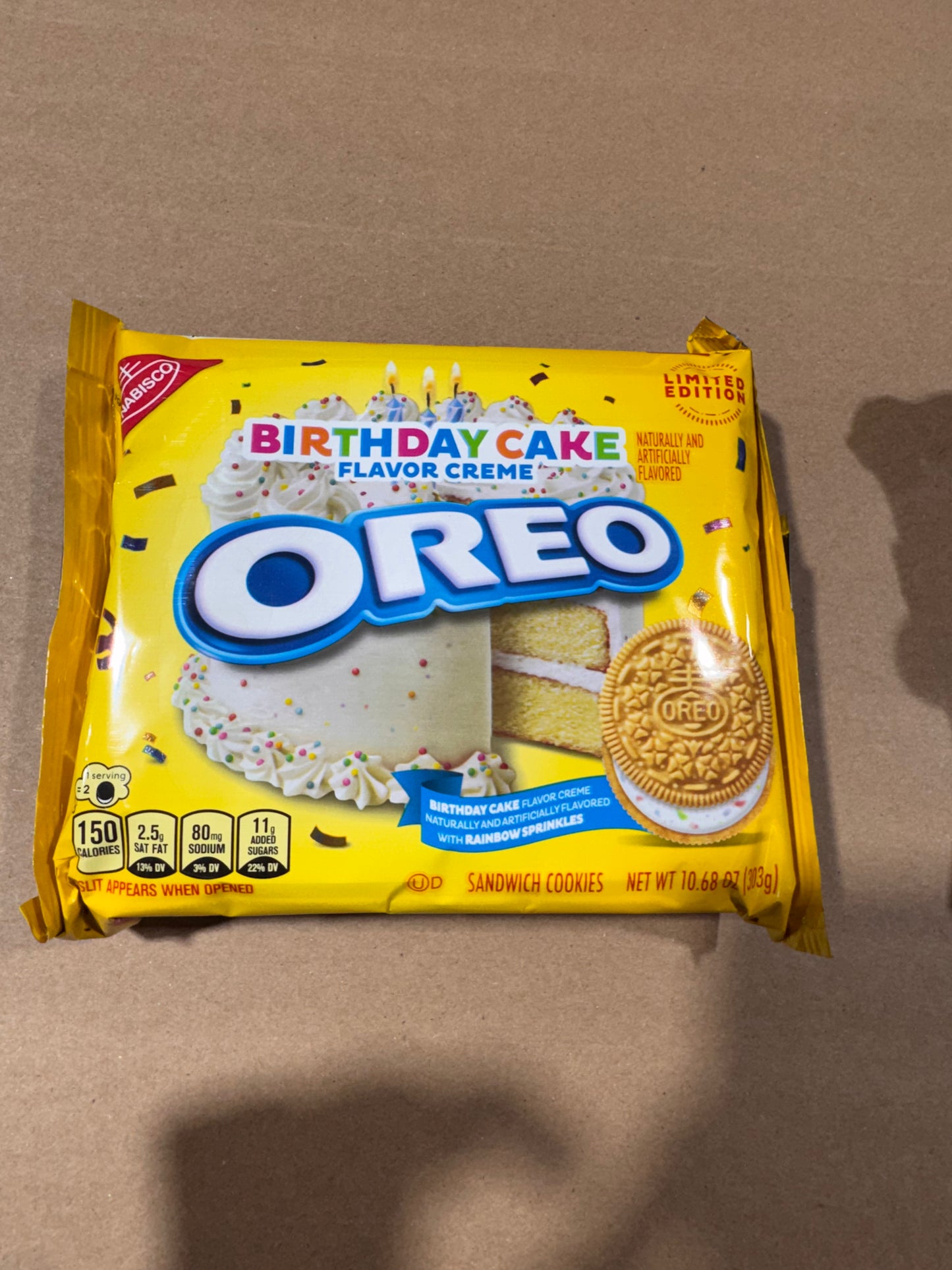 Oreo Birthday Cake Flavored Cookies 10.68Oz family size